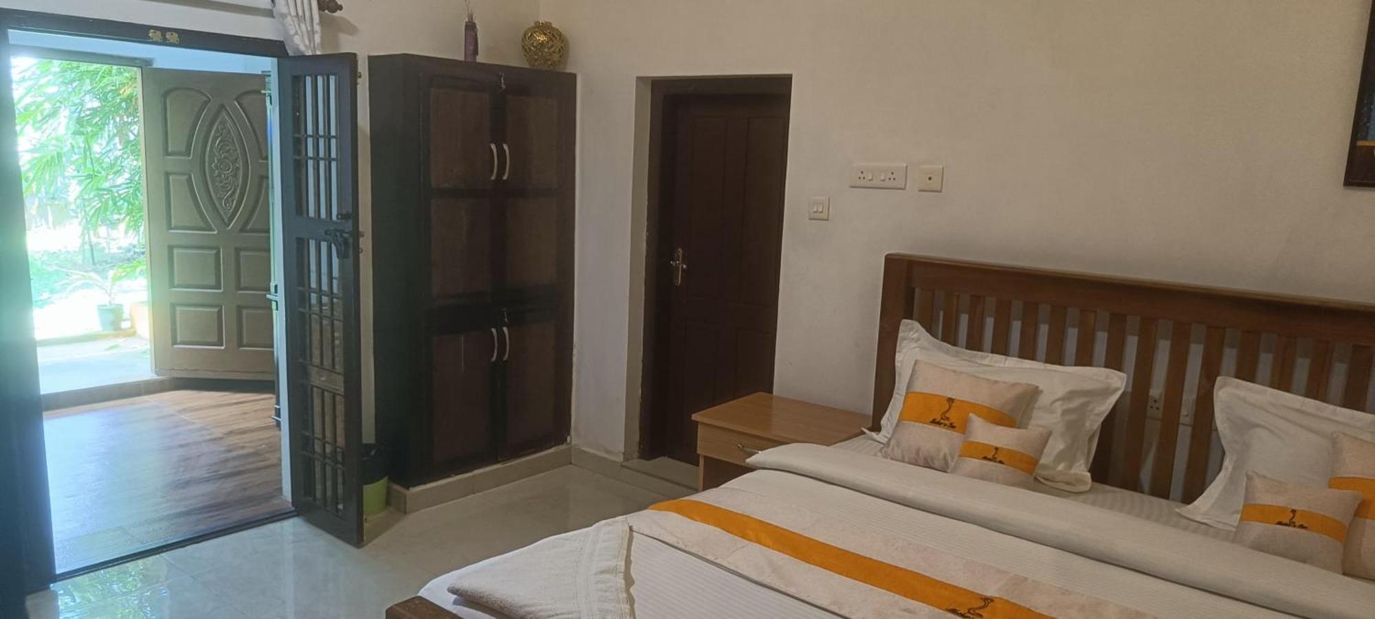 Mother'S Inn Homestay Коччи Экстерьер фото